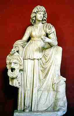 Tượng Nữ thần bi kịch Hy Lạp cổ đại